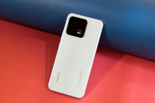 Mẫu 'iPhone 14 của giới Android' vừa bán ra tại Việt Nam