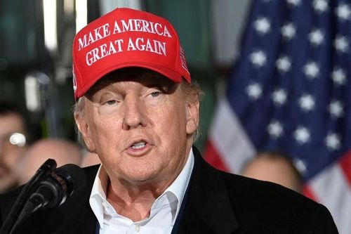 Thêm tin buồn cho ông Trump