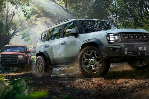 SUV Trung Quốc có ngoại hình cóp nhặt của Ford, Land Rover