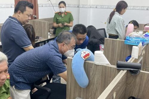 Bắt nhóm đòi nợ thuê do người nước ngoài tổ chức