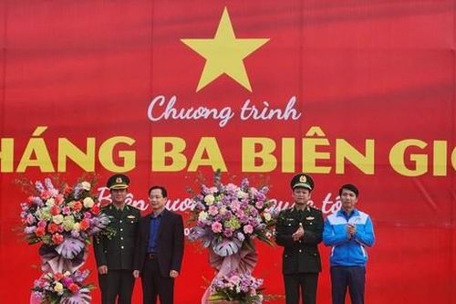 Chung sức, đồng lòng xây dựng biên cương vững mạnh