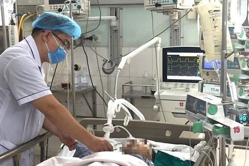 Hải Phòng: Báo động đỏ toàn viện, cứu sống ca bệnh với vết thương phức tạp vùng tim