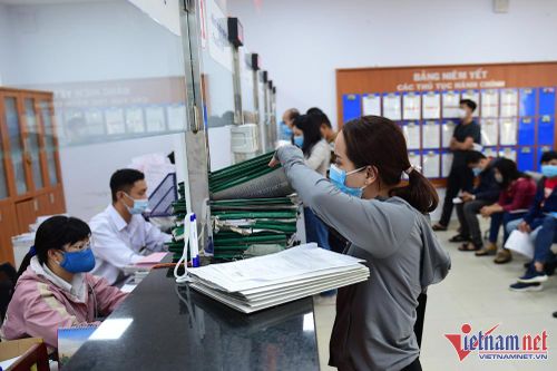 Hộ khẩu điện tử đã hoàn thiện, cần giảm phiền hà về giấy cư trú