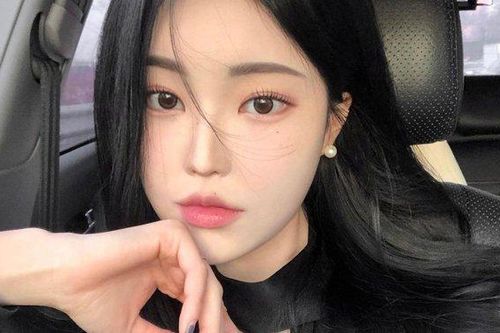 Quan điểm sai lầm: Đồ skincare càng đắt đỏ càng tốt