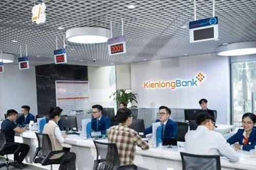Phó tổng giám đốc Kienlongbank từ nhiệm