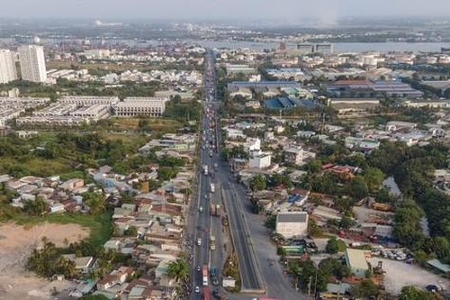 Phát triển kinh tế vùng Đông Nam Bộ: Gỡ nút thắt hạ tầng giao thông