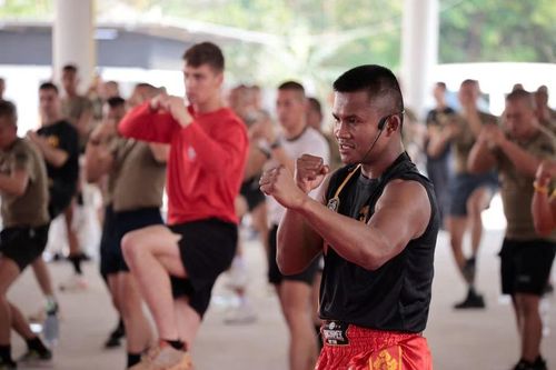 Tập trận Hổ mang vàng: Lính Mỹ được nhà vô địch Muay Thai dạy võ