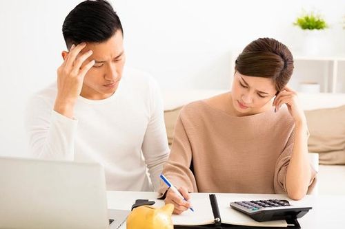 Mâu thuẫn thu nhập vợ chồng: Đám cháy nhỏ dễ bùng ngọn lửa lớn