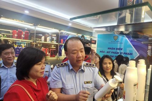 Nhận diện sản phẩm hóa- mỹ phẩm vi phạm: Nâng cao nhận thức người tiêu dùng