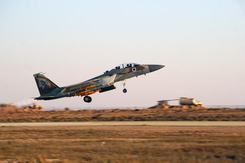 Động thái chưa từng có tiền lệ của phi công tinh nhuệ Israel