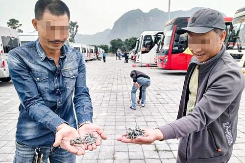 Công an lên tiếng về nghi vấn 'đinh tặc' trong bãi đỗ xe chùa Tam Chúc