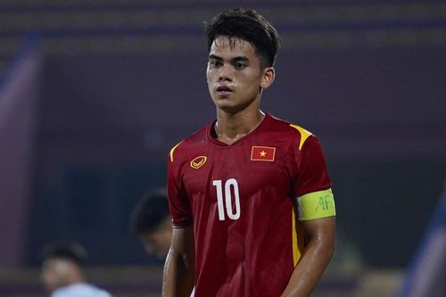 Khuất Văn Khang: 'U20 Việt Nam luôn gặp bất lợi trọng tài'