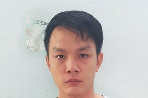 Nghi phạm cuối cùng trong nhóm cướp ngân hàng bằng súng đã ra đầu thú