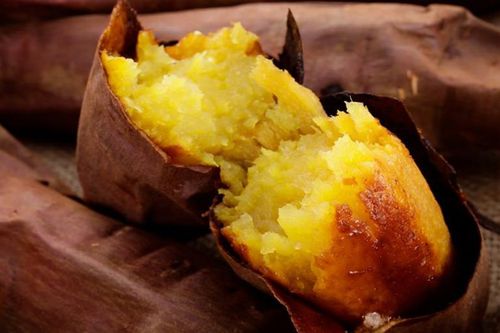 Khoai lang luộc cùng thứ này ăn ngọt lịm lại còn thải độc, giảm cân, giúp chị em trẻ ra cả chục tuổi