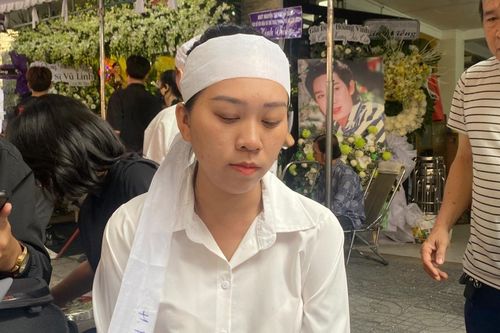 Gia đình NSƯT Vũ Linh tiết lộ người con nuôi thứ 4, bác bỏ chuyện cố nghệ sĩ sống đơn độc ngày cuối đời