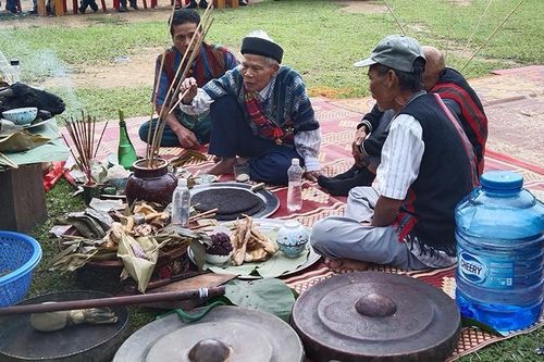 Lễ mừng cơm mới của người Bru-Vân Kiều là di sản văn hóa phi vật thể quốc gia