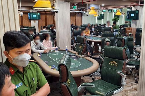 'Đột kích' cơ sở tổ chức thi đấu Poker không phép