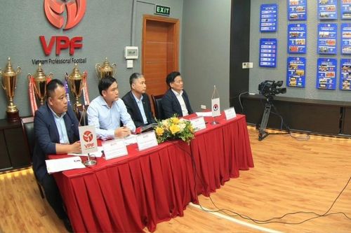Đề xuất V.League 2 chỉ có 0,5 suất rớt hạng