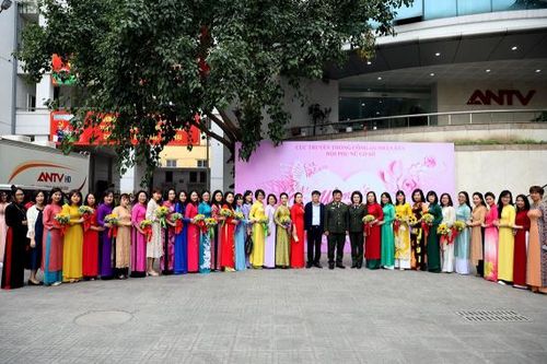 Phụ nữ Cục Truyền thông CAND sôi nổi các hoạt động, phong trào thi đua