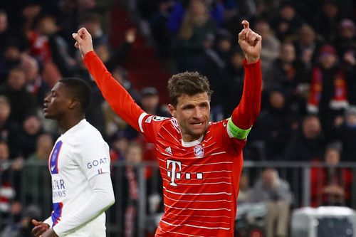 Muller: Bayern chỉ ngán Ronaldo, luôn thắng Messi