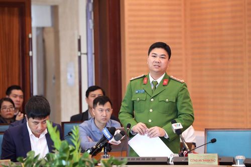 Chiến dịch giành lại vỉa hè: Nơi quyết liệt, nơi còn bỏ trống