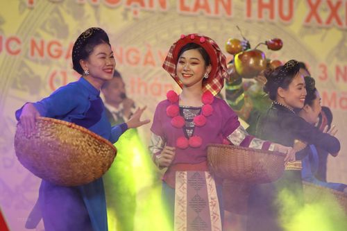 Khai mạc Ngày hội văn hóa-thể thao các dân tộc huyện Lục Ngạn