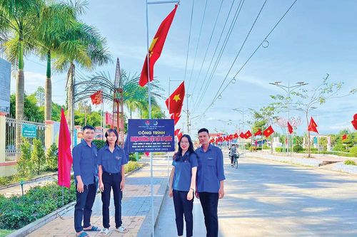 Giáo dục truyền thống, lịch sử cho thế hệ trẻ