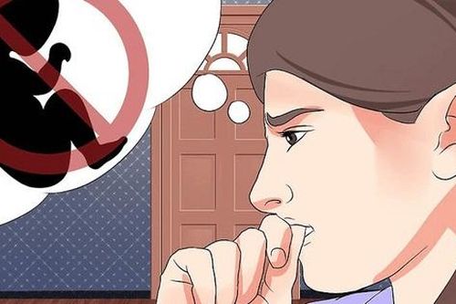 15 tuổi sinh con xong chỉ biết ăn, ngủ và chơi điện tử...