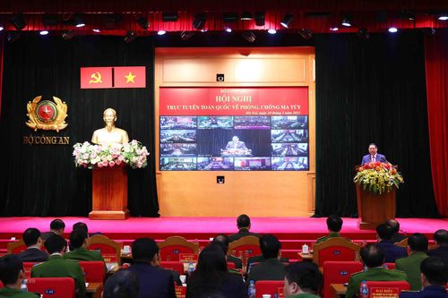 Thủ tướng dự hội nghị trực tuyến toàn quốc về phòng, chống ma túy