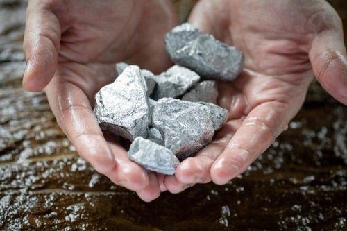 Không phải vàng, đây mới là kim loại hiếm và đắt nhất thế giới