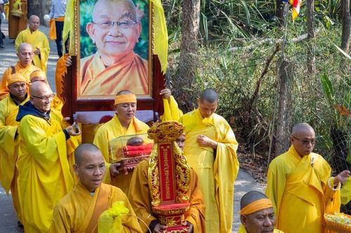Lâm Đồng: Lễ truy niệm, phụng tống kim quan Hòa thượng Thích Minh Bá trà-tỳ