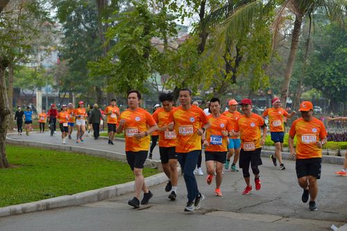 Hơn 1.000 người tham gia Giải chạy 'Vì quyền lợi người tiêu dùng'