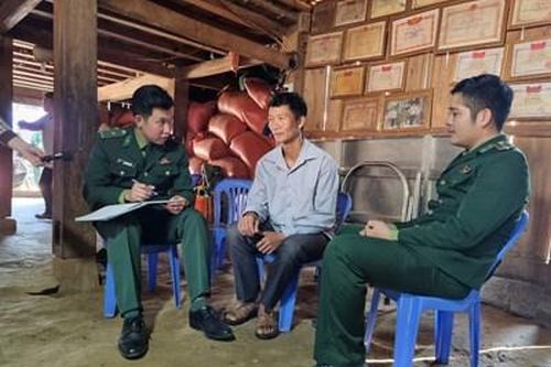 Đảng viên Pờ Lò Hừ ở bản Pha Bu