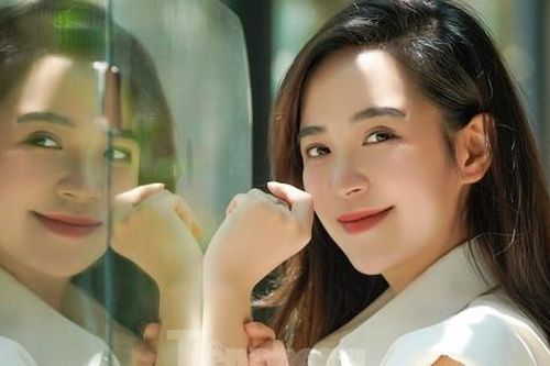 Ảnh ngoài đời của nữ diễn viên chuyên đóng vai bất hạnh, bị chồng đay nghiến