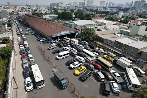 Trình Chính phủ dự thảo nghị quyết gỡ vướng mắc trong hoạt động đăng kiểm trong hôm nay