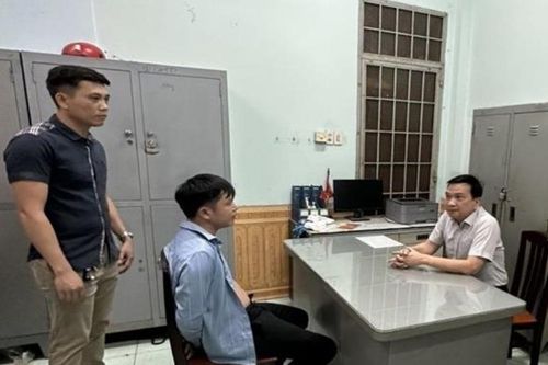 Giải cứu cháu bé 4 tuổi bị đối tượng dùng xăng khống chế làm con tin