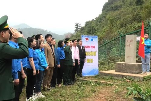 Nhiều hoạt động ý nghĩa trong chương trình 'Tháng Ba biên giới' tại Cao Bằng