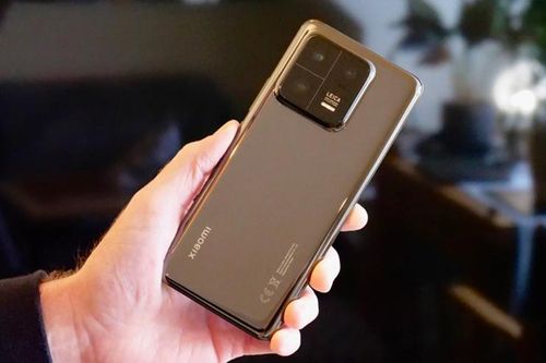Xiaomi 13 Pro chụp ảnh kém xa iPhone 14 Pro Max