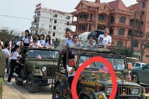 Hạt sạn không thể chấp nhận ở Lễ hội áo dài hoa cúc biển Cửa Lò
