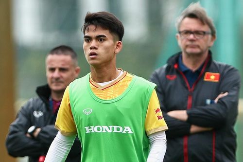4 cầu thủ U20 Việt Nam lần đầu làm việc với HLV Troussier ở đội U23