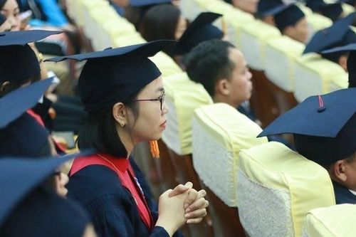 Yêu cầu thẩm định kỹ công trình khoa học có sử dụng trí tuệ nhân tạo để xét giáo sư, phó giáo sư 2023