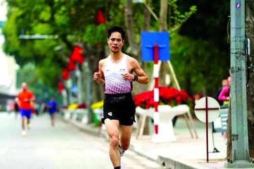 Cao Hà - nhà vô địch marathon phong trào đầu tiên: Tìm thách thức ở Lai Châu
