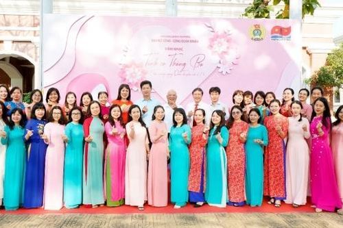 Ban nữ công BMĐH Vietsovpetro: Tổ chức Đêm nhạc 'Tình ca tháng 3'