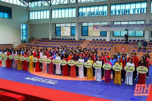 Khởi tranh Giải vô địch các CLB Vật cổ điển, Vật tự do quốc gia năm 2023 tại Thanh Hóa