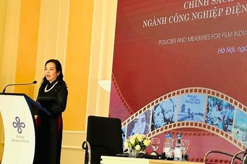Cần có những chính sách phù hợp để phát triển ngành công nghiệp điện ảnh Việt Nam