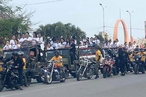 Dàn xe Jeep chở người đẹp ở Cửa Lò: Ban tổ chức rút kinh nghiệm