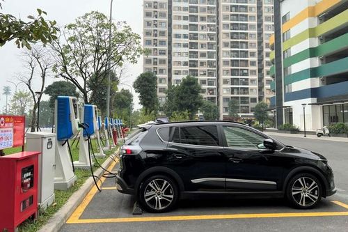 Trạm sạc xe điện tại chung cư: Cần quy chuẩn, tiêu chuẩn an toàn