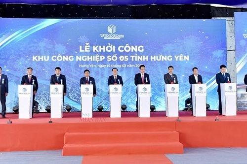 Chủ tịch Quốc hội Vương Đình Huệ thăm, làm việc tại tỉnh Hưng Yên