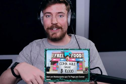 Kiếm hàng triệu USD nhờ ăn theo YouTuber nổi tiếng