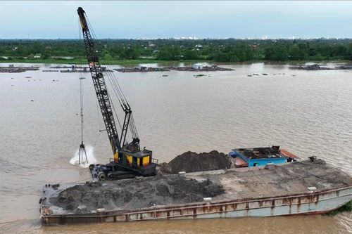 An Giang thành lập tổ chống thất thu cát trên sông Tiền và sông Hậu